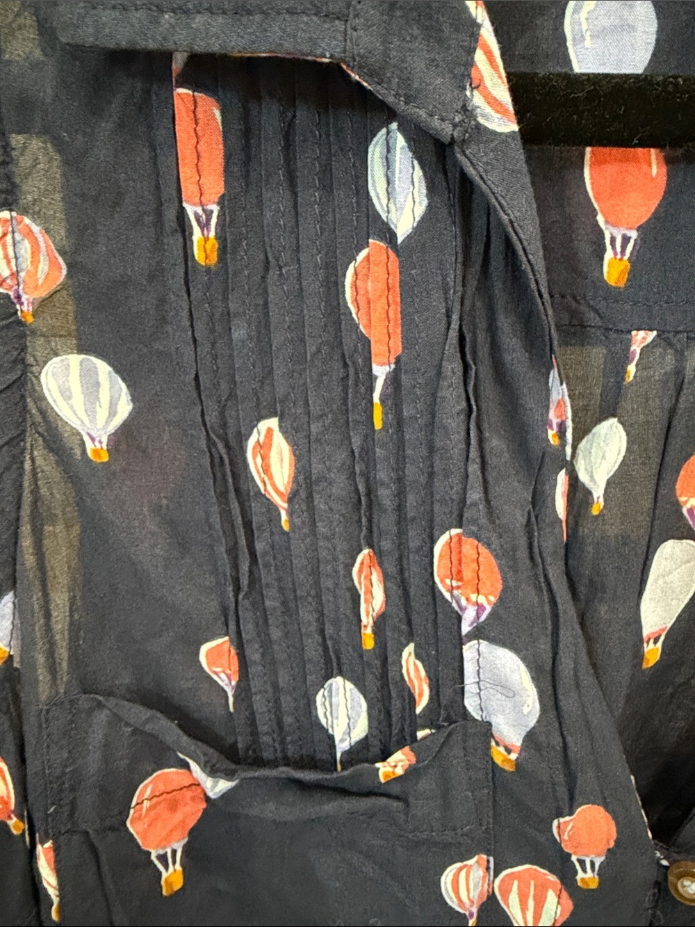 Like new Maeve hot air balloon button up blouse - Picture 4 of 4